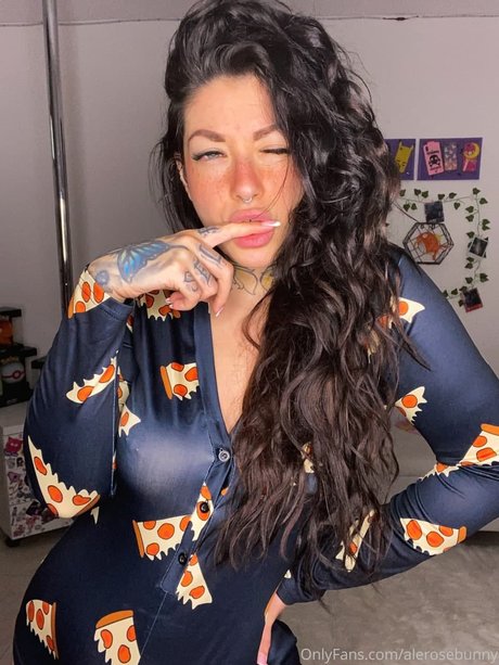 Ale Rose Bunny
