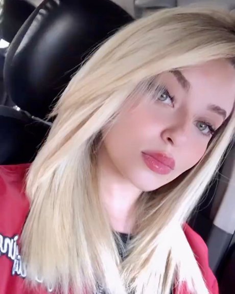 Naakte gelekte OnlyFans-foto van Lourdesazu