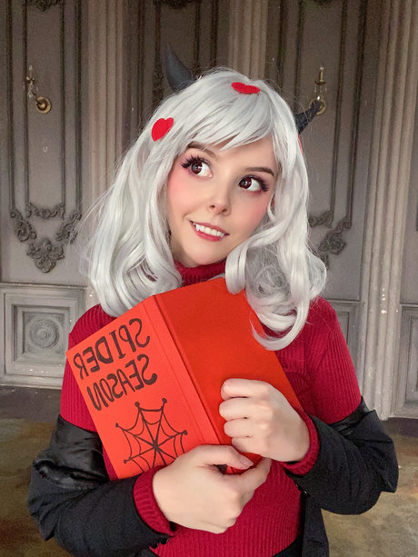 Helly Valentine