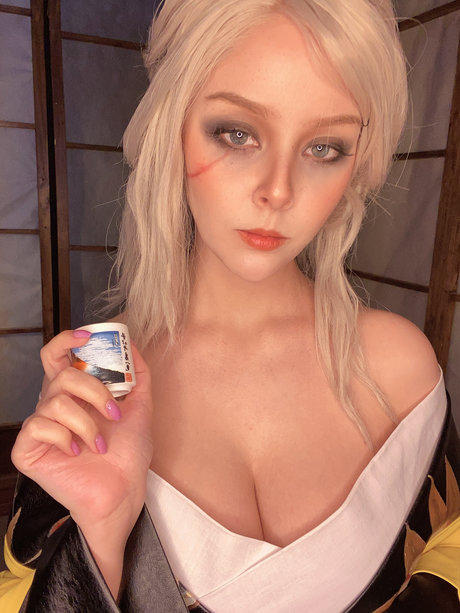 Helly Valentine