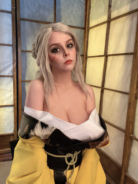 Helly Valentine