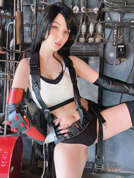 Helly Valentine