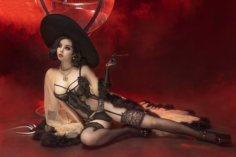 Helly Valentine