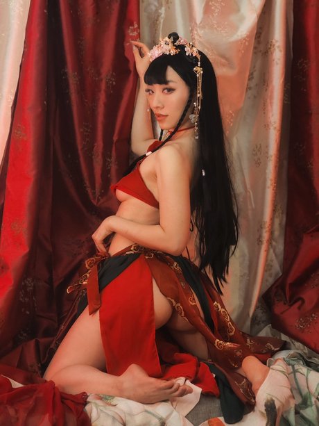Stella Chuu