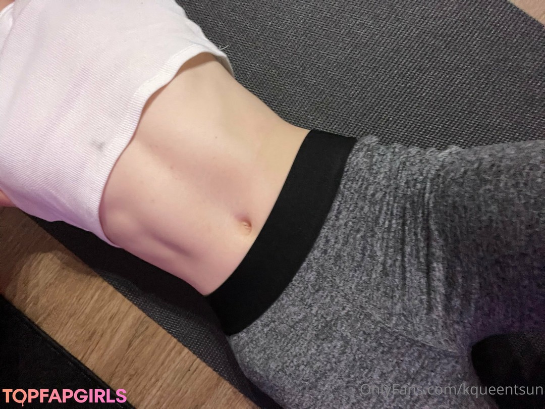 Naakte gelekte OnlyFans-foto van Emily Something #57 Naakte gelekte OnlyFans-foto van Emily Something #57