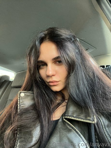 Ana Vavx