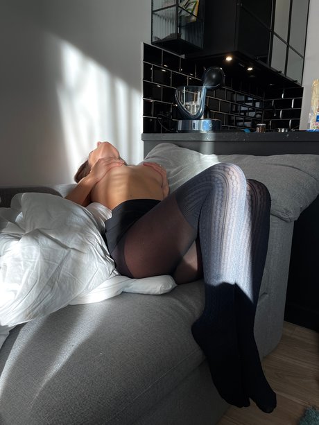 Naakte gelekte OnlyFans-foto van Ana Vavx