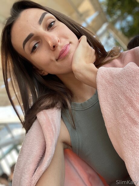 Naakte gelekte OnlyFans-foto van Slimkary