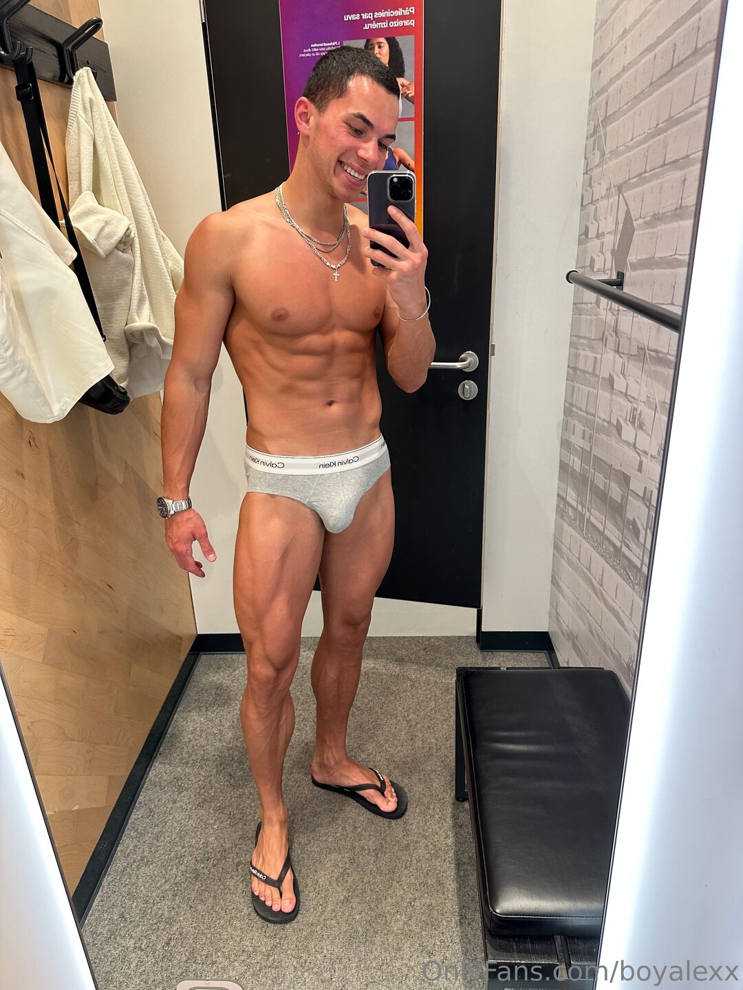 Naakte gelekte OnlyFans-foto van Boyalexx #1151