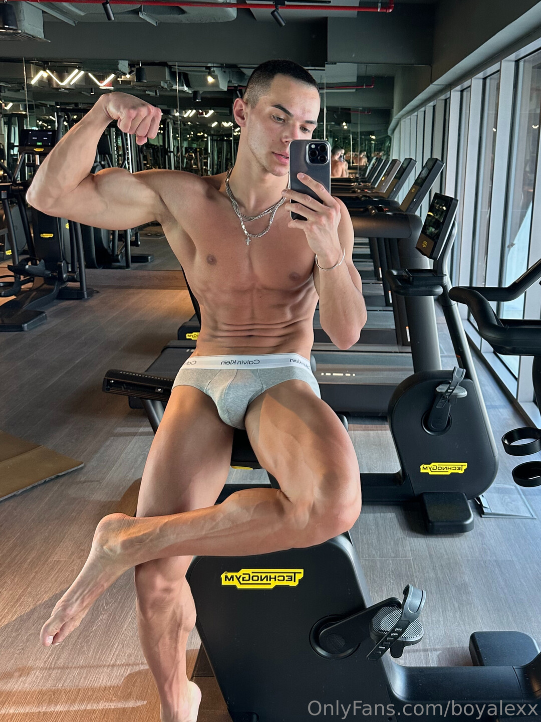 Naakte gelekte OnlyFans-foto van Boyalexx #1274