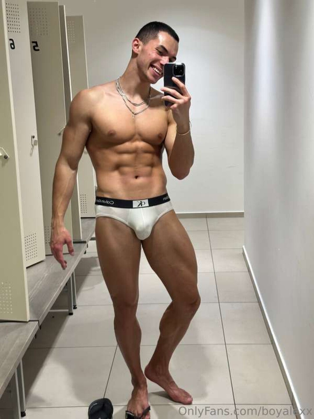 Naakte gelekte OnlyFans-foto van Boyalexx #1278