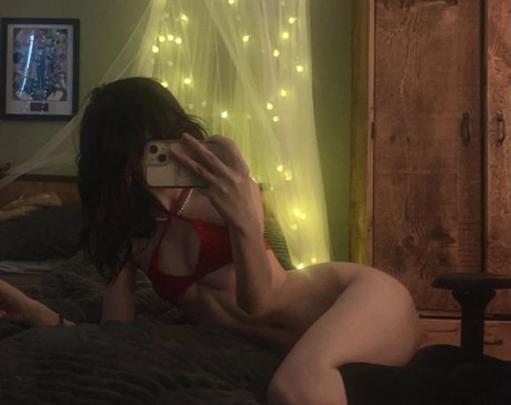 Naakte gelekte OnlyFans-foto van Okmelody