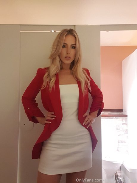 Ashley Ashton
