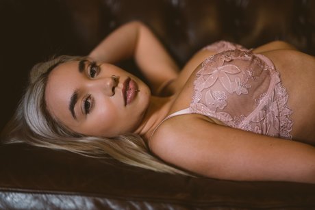Ella Baig