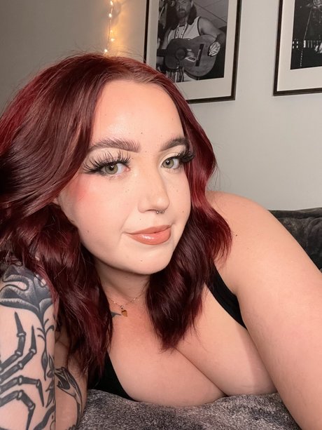 Naakte gelekte OnlyFans-foto van Blgcitydes