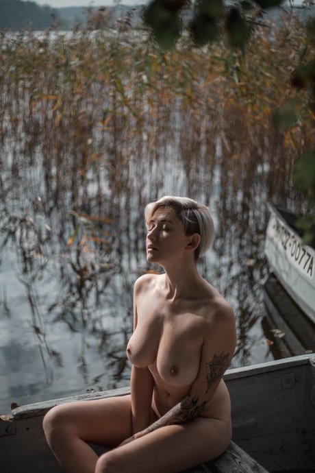 Naakte gelekte OnlyFans-foto van Aleksandraka