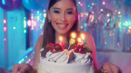 Aria Lee