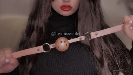 Naakte gelekte OnlyFans-foto van Tenshi Rachel