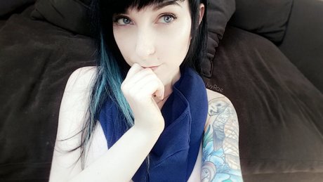 Ivy Laura