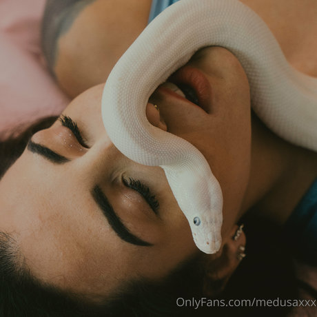Naakte gelekte OnlyFans-foto van Medusaxxx