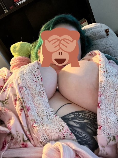 Naakte gelekte OnlyFans-foto van Bunnyrosexx