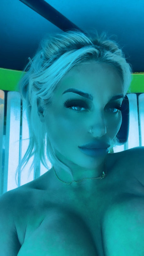 Littlemisscumslut
