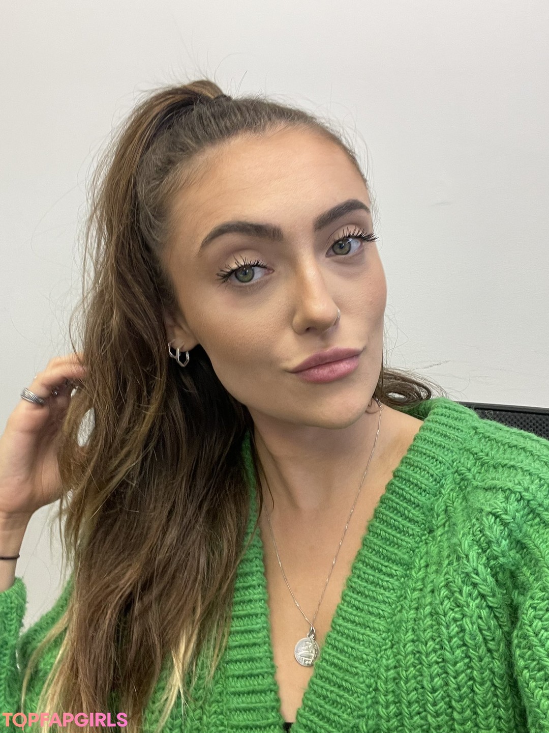 Naakte gelekte OnlyFans-foto van Honeyisabella #8 Naakte gelekte OnlyFans-foto van Honeyisabella #8