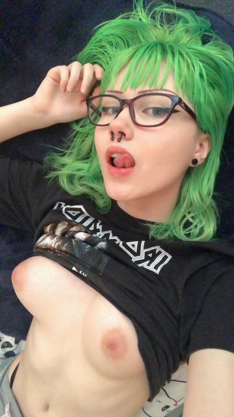 Naakte gelekte OnlyFans-foto van Sweet Tabasco Bitch