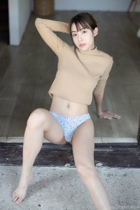 Naakte gelekte OnlyFans-foto van Fangko