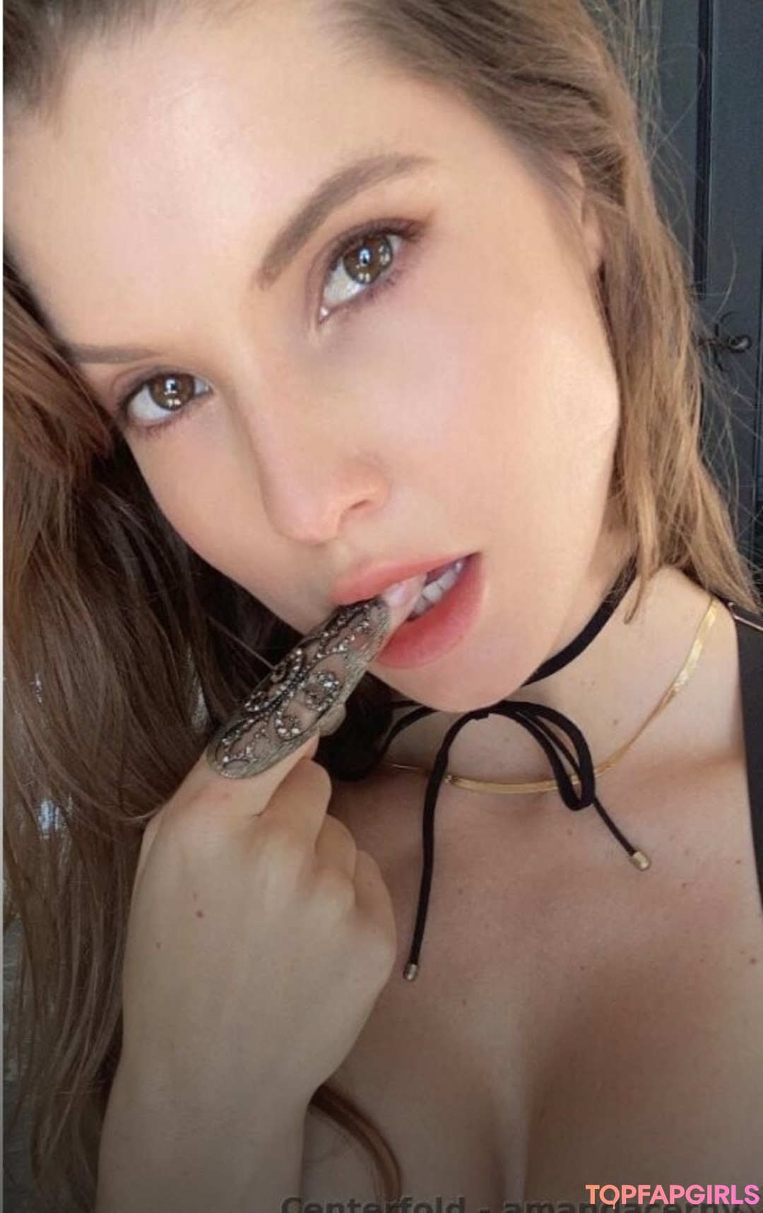 Naakte gelekte OnlyFans-foto van Amanda Cerny #1114