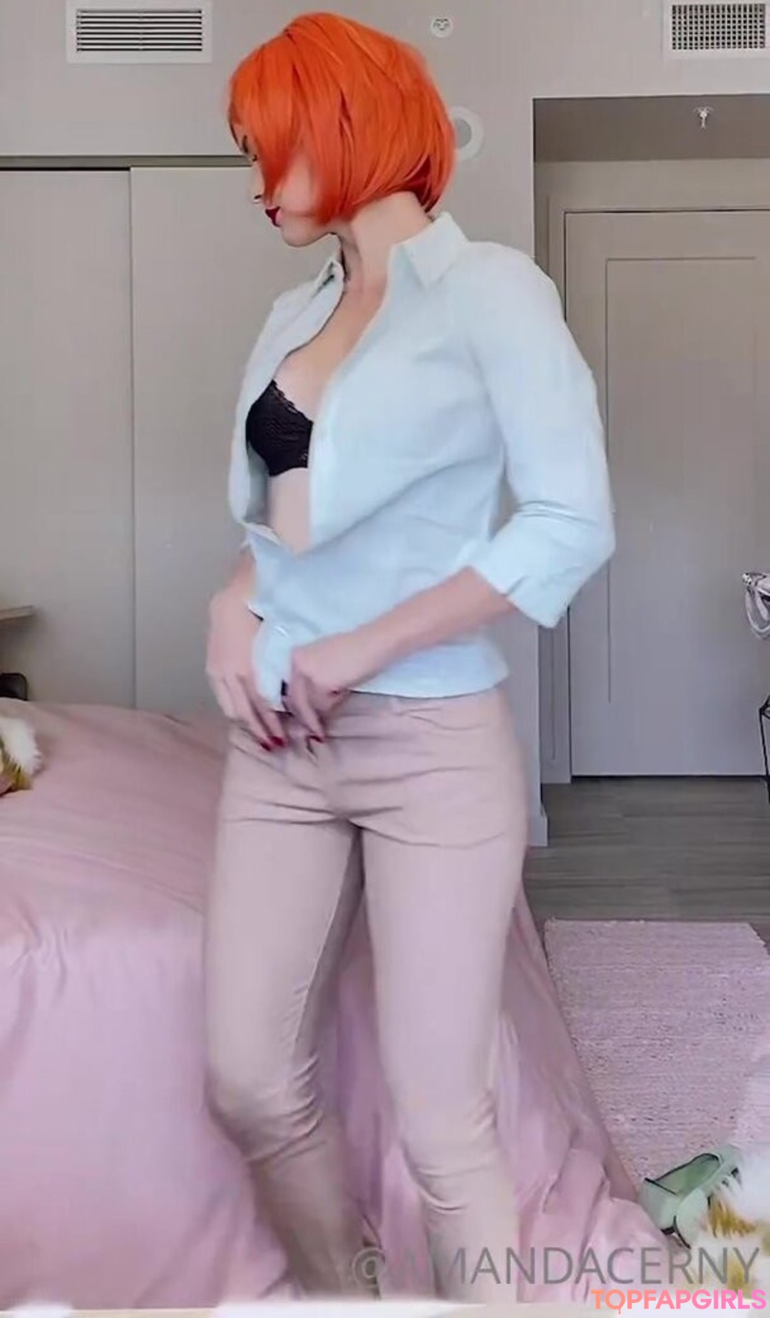 Naakte gelekte OnlyFans-foto van Amanda Cerny #1166
