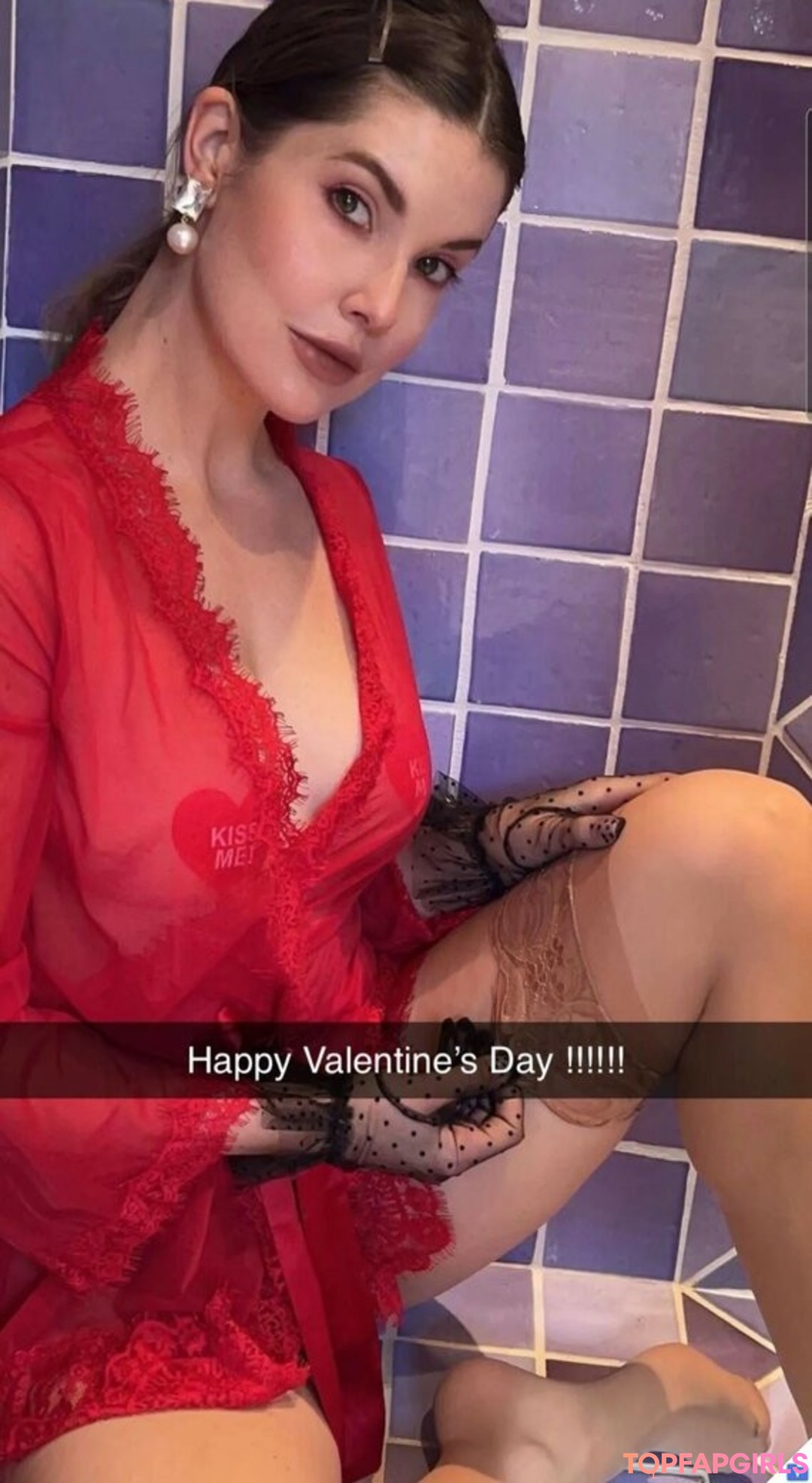 Naakte gelekte OnlyFans-foto van Amanda Cerny #1784