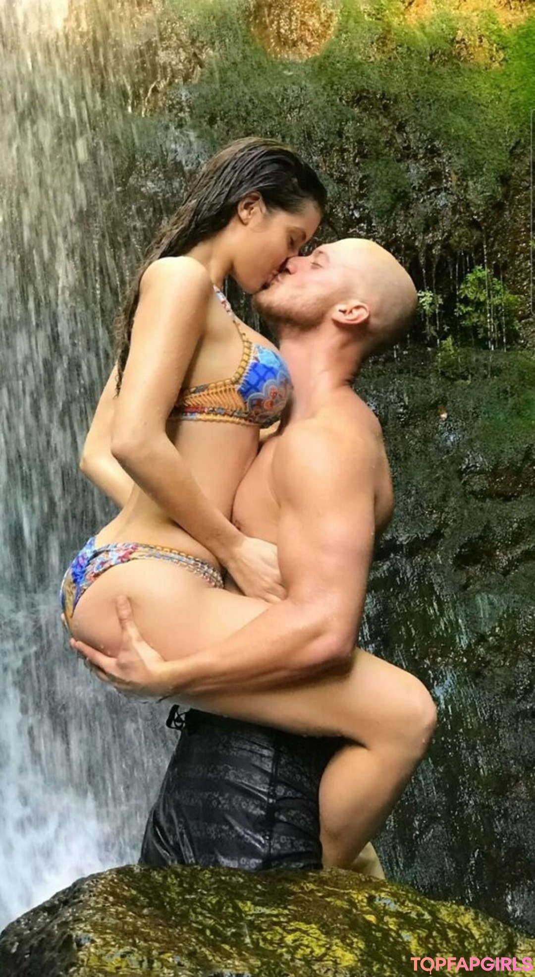Naakte gelekte OnlyFans-foto van Amanda Cerny #1906