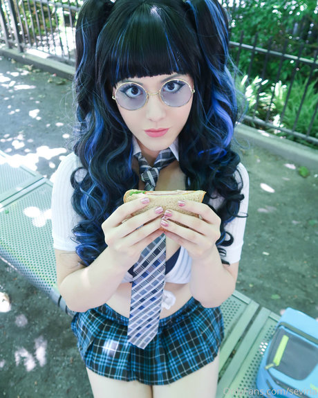 Seviria Cosplay