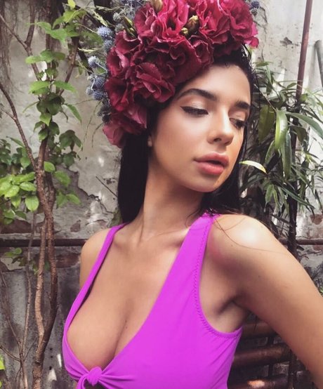 Naakte gelekte OnlyFans-foto van Annaslutskaya111