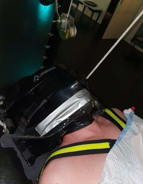 Naakte gelekte OnlyFans-foto van Zuleikaprincess