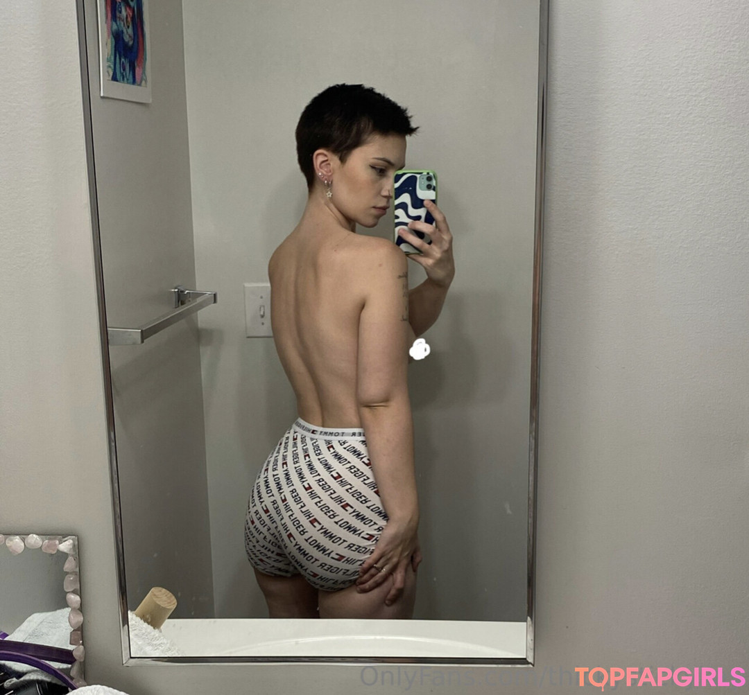 Naakte gelekte OnlyFans-foto van Kayla Claxton #8 Naakte gelekte OnlyFans-foto van Kayla Claxton #8