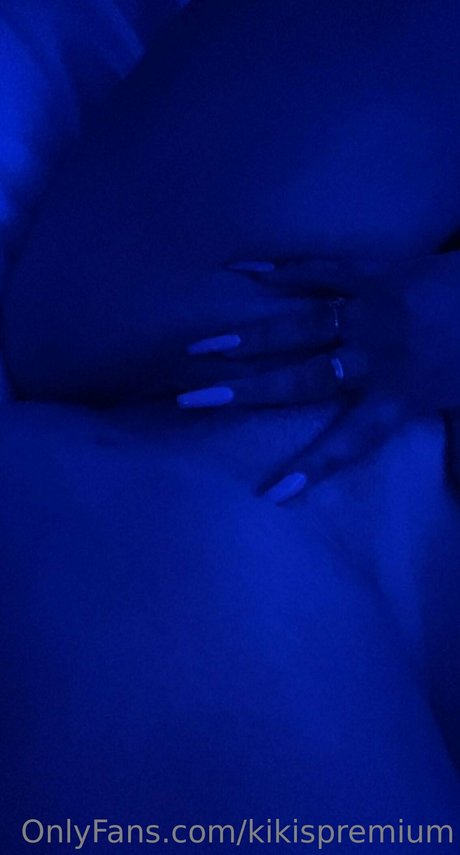 Naakte gelekte OnlyFans-foto van Kierra Ferris