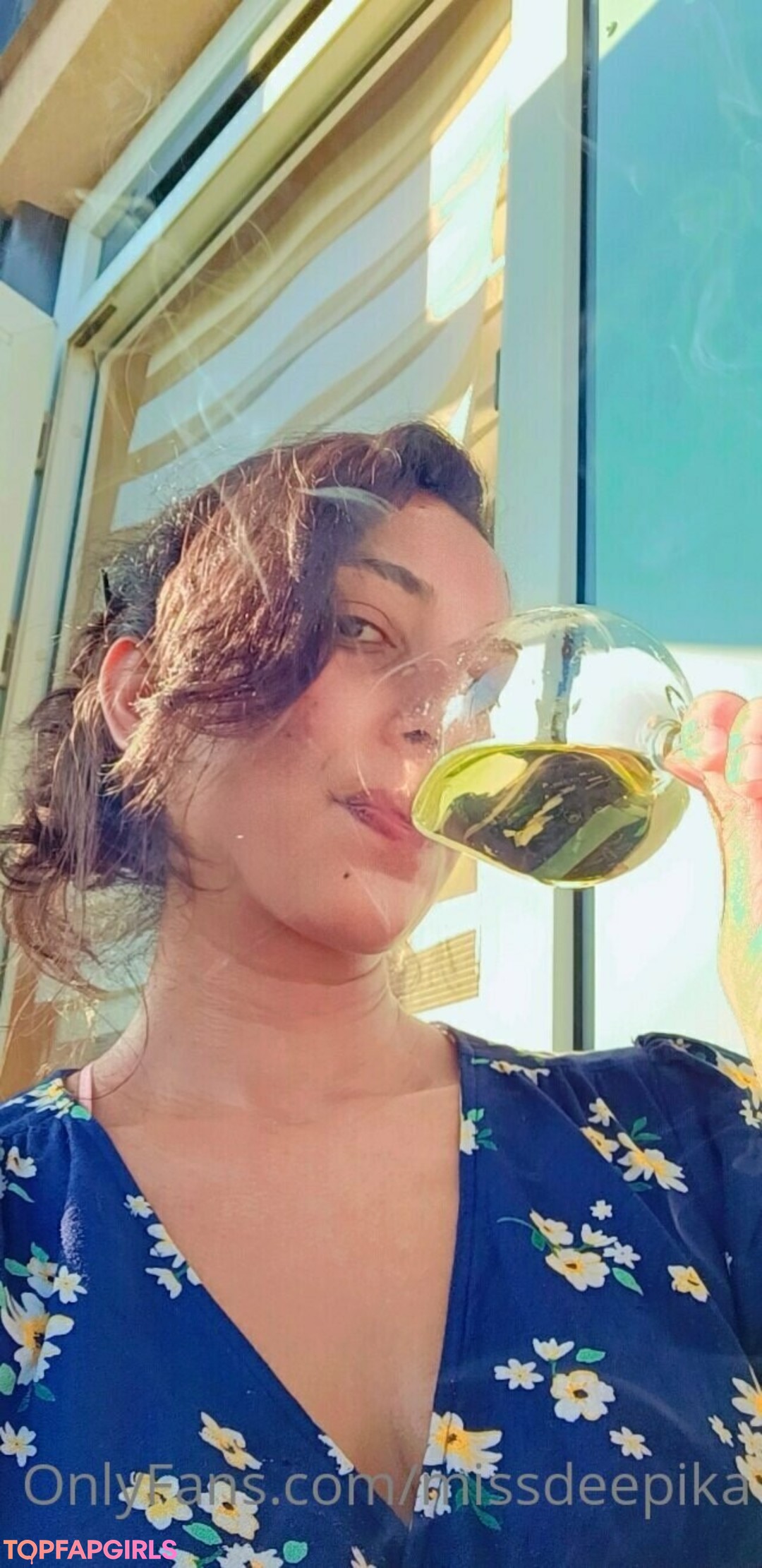 Naakte gelekte OnlyFans-foto van Missdeepika #93 Naakte gelekte OnlyFans-foto van Missdeepika #93