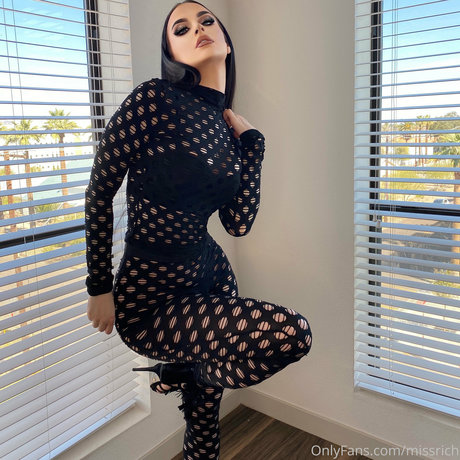 Naakte gelekte OnlyFans-foto van Missrich