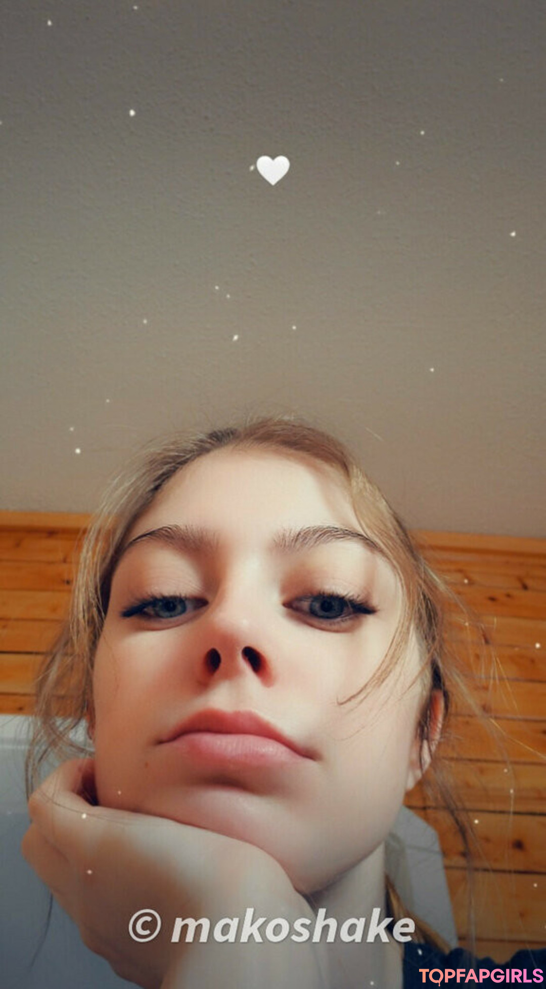 Naakte gelekte OnlyFans-foto van Makoshake #1012