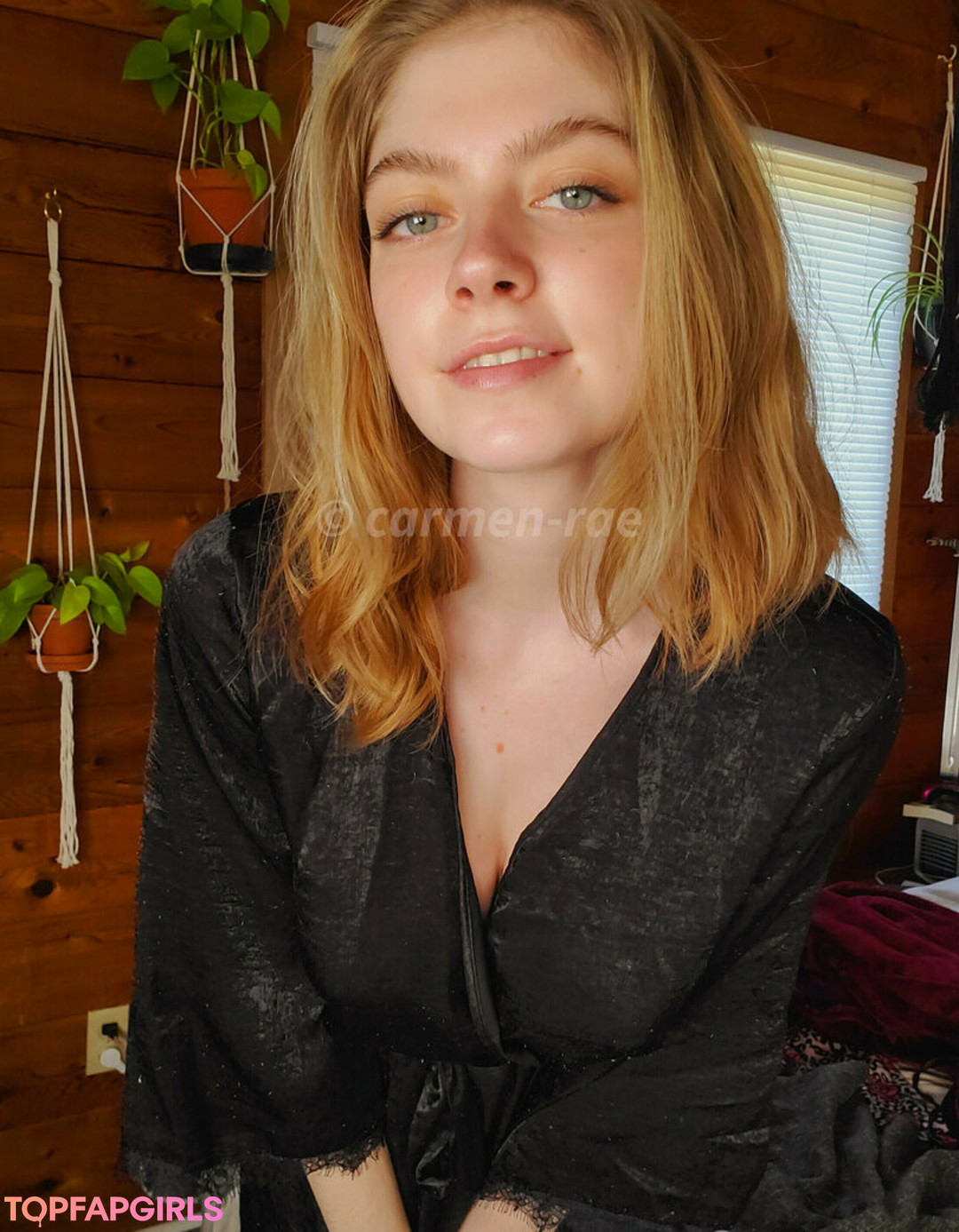 Naakte gelekte OnlyFans-foto van Makoshake #1817