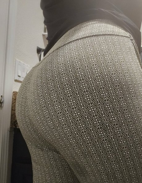 Naakte gelekte OnlyFans-foto van Nicole2520