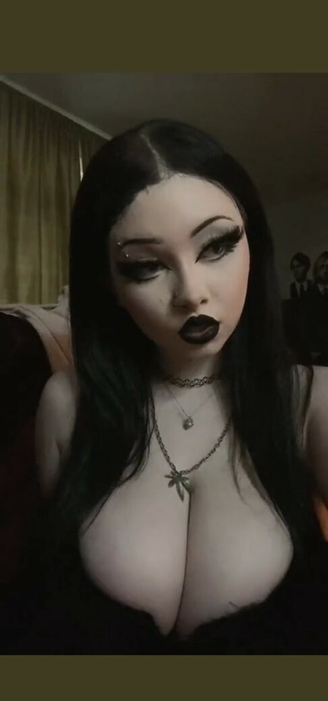 Naakte gelekte OnlyFans-foto van Waifuangelxo