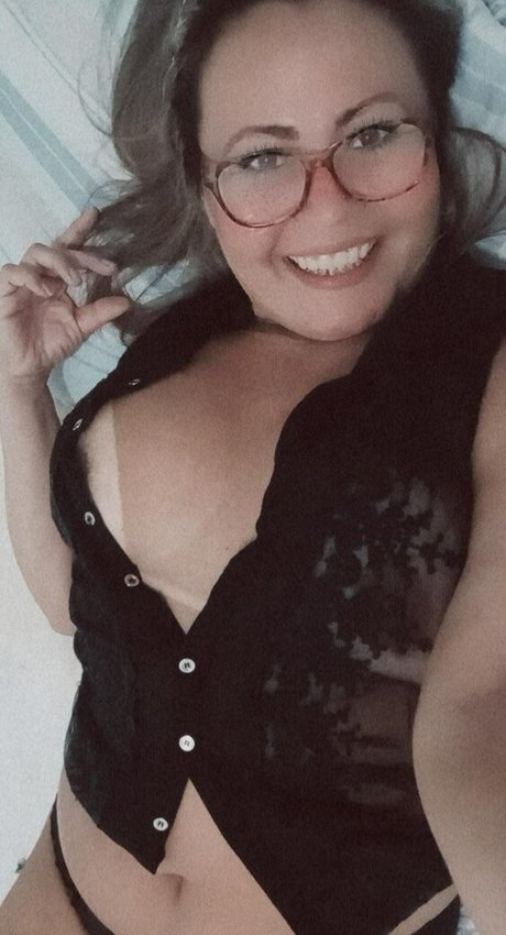 Naakte gelekte OnlyFans-foto van Rosangela Pantoja