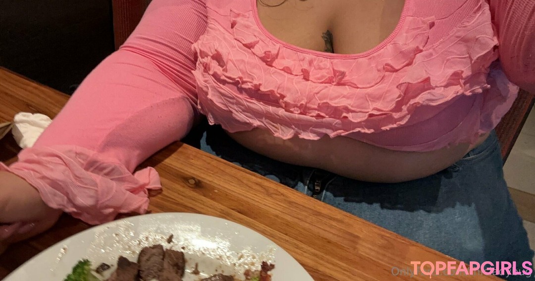 Naakte gelekte OnlyFans-foto van Thicladybug #30 Naakte gelekte OnlyFans-foto van Thicladybug #30