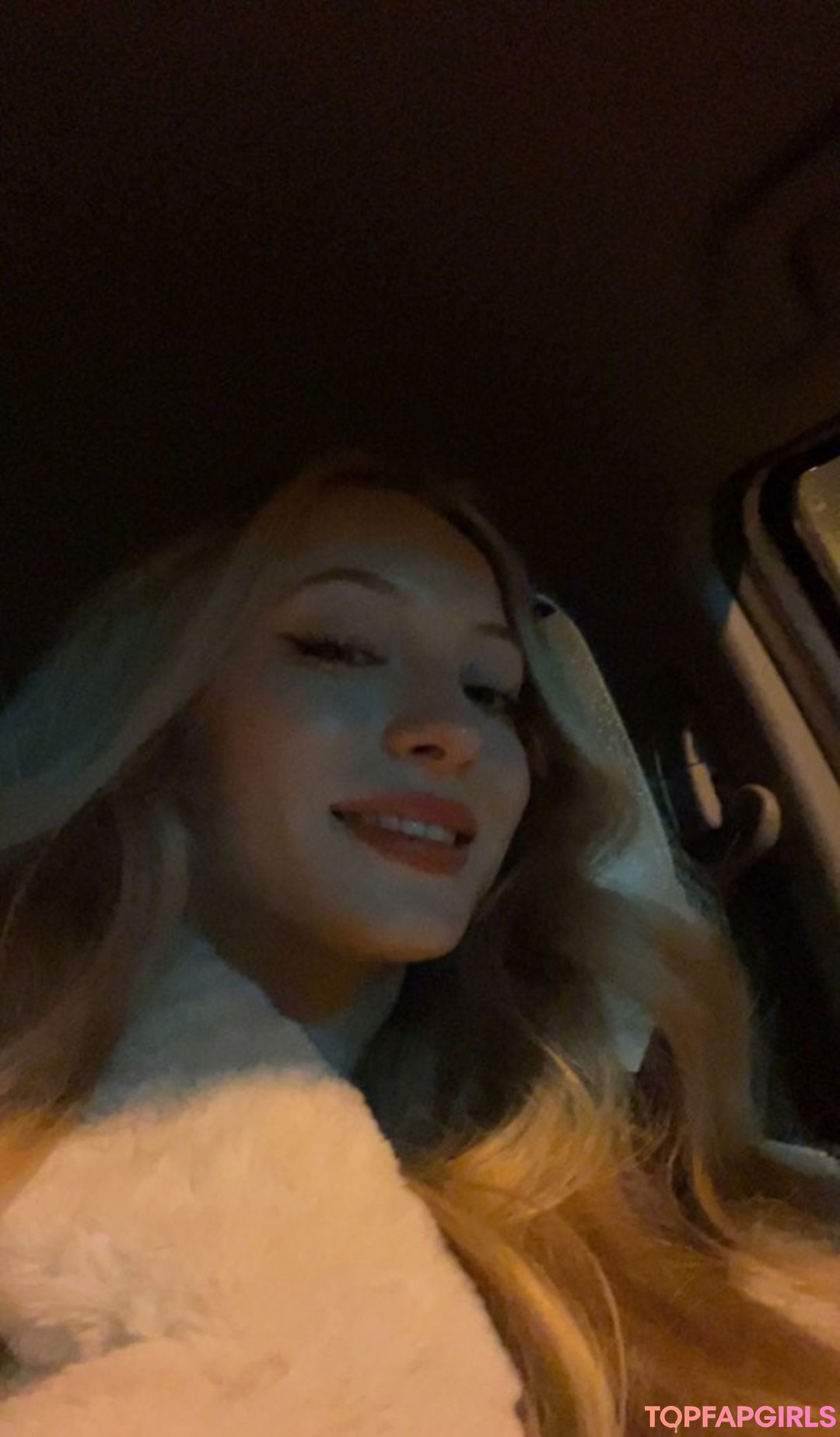 Naakte gelekte OnlyFans-foto van Sophia Diamond #120 Naakte gelekte OnlyFans-foto van Sophia Diamond #120