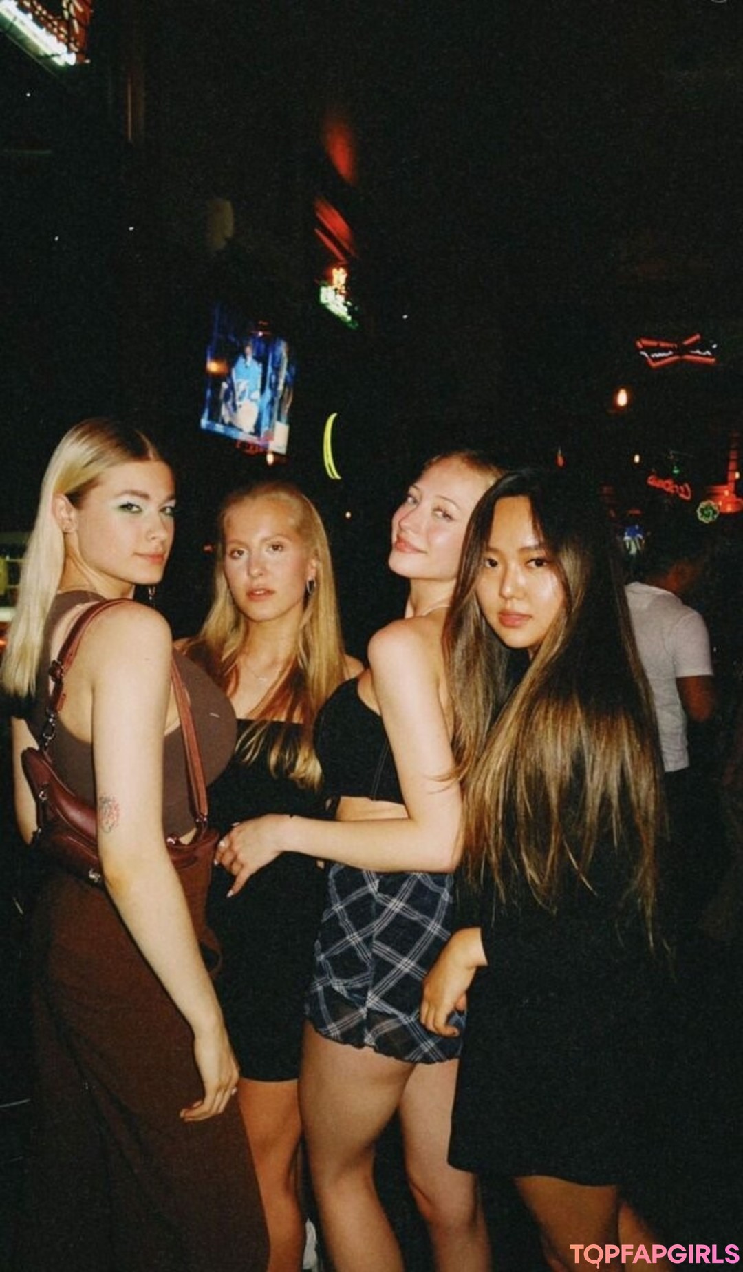 Naakte gelekte OnlyFans-foto van Sophia Diamond #350 Naakte gelekte OnlyFans-foto van Sophia Diamond #350