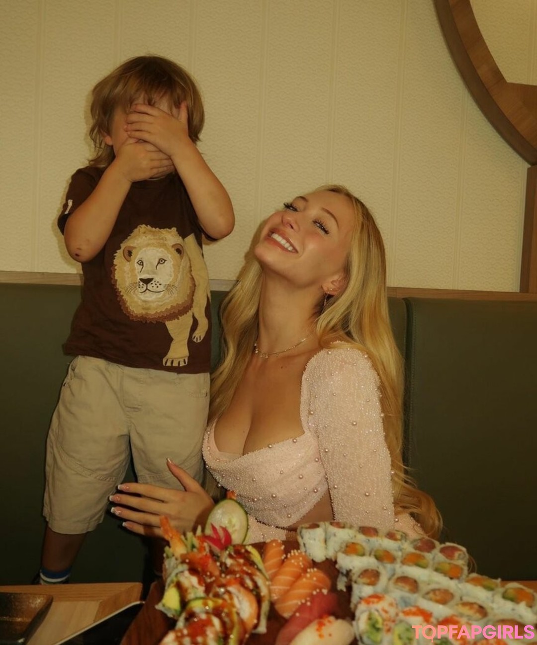 Naakte gelekte OnlyFans-foto van Sophia Diamond #471 Naakte gelekte OnlyFans-foto van Sophia Diamond #471