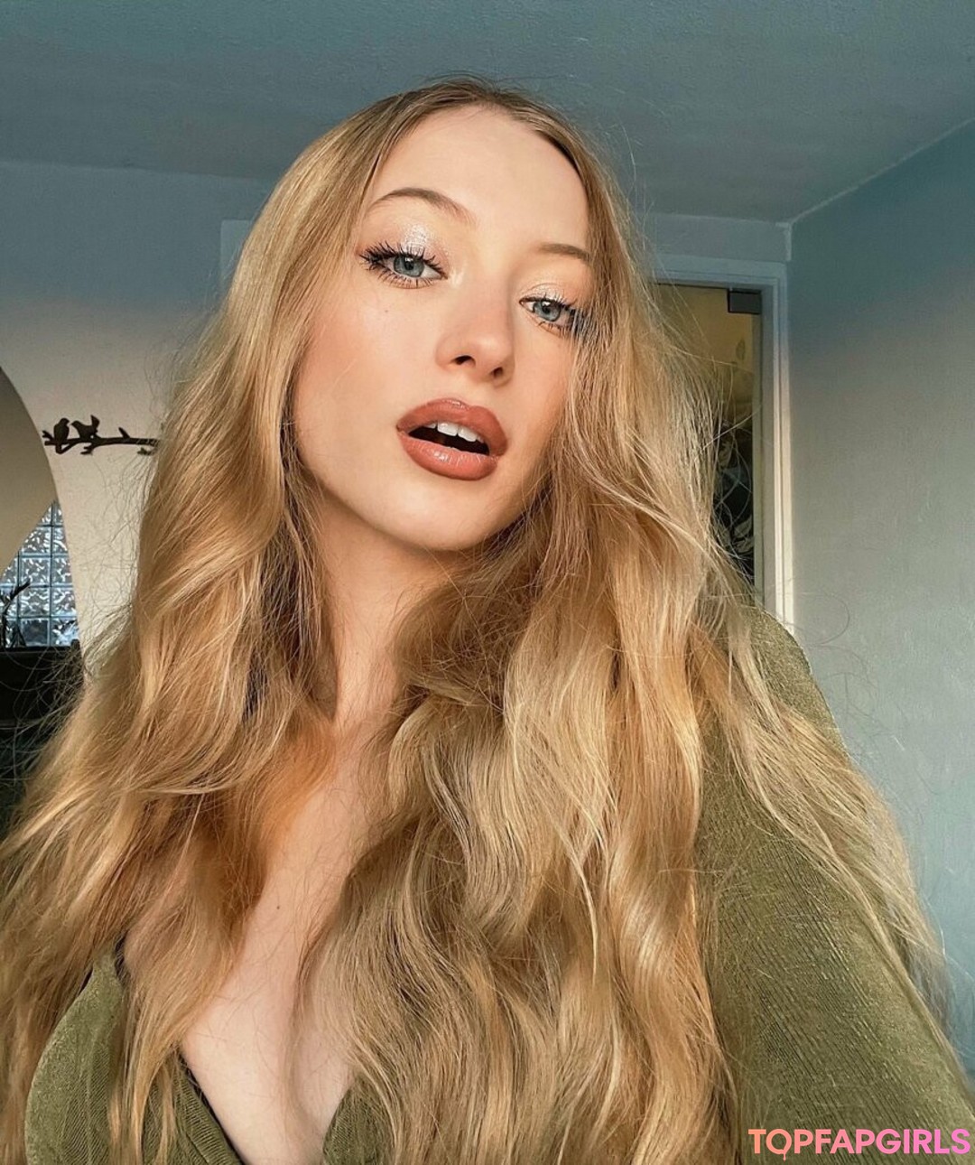 Naakte gelekte OnlyFans-foto van Sophia Diamond #715 Naakte gelekte OnlyFans-foto van Sophia Diamond #715